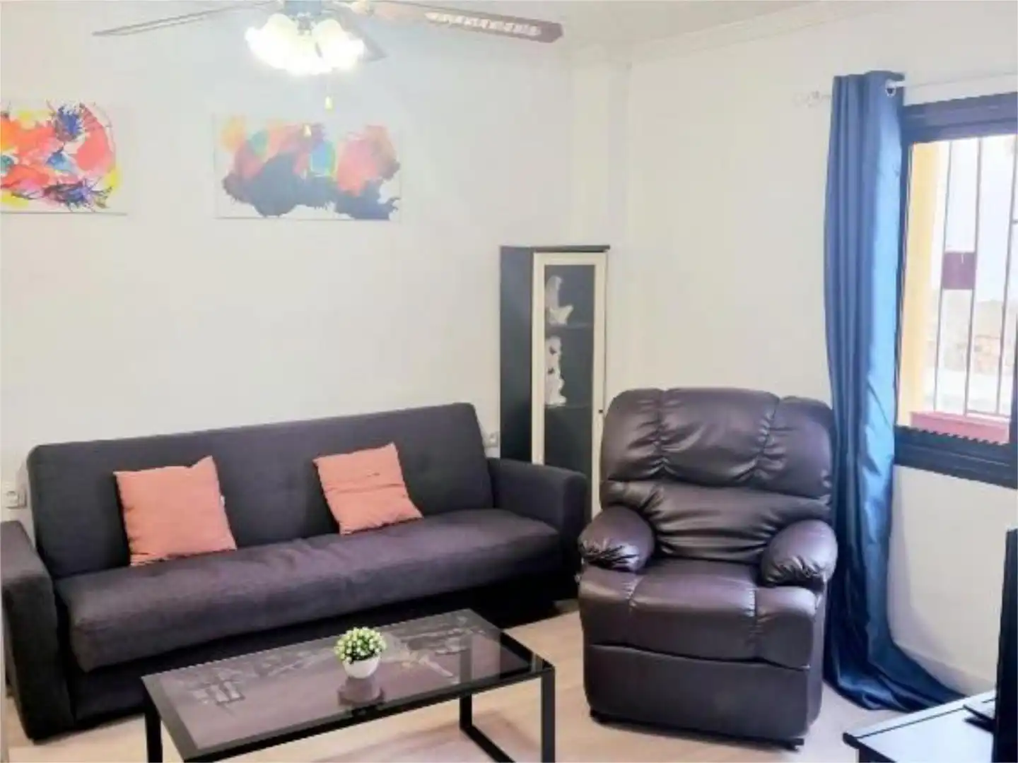 Wohnung zur Miete in Camí Tarongers, 12, Aldaia Wohnzimmer von Wohnung zur Miete in Aldaia mit Klimaanlage, Terrasse und Balkon