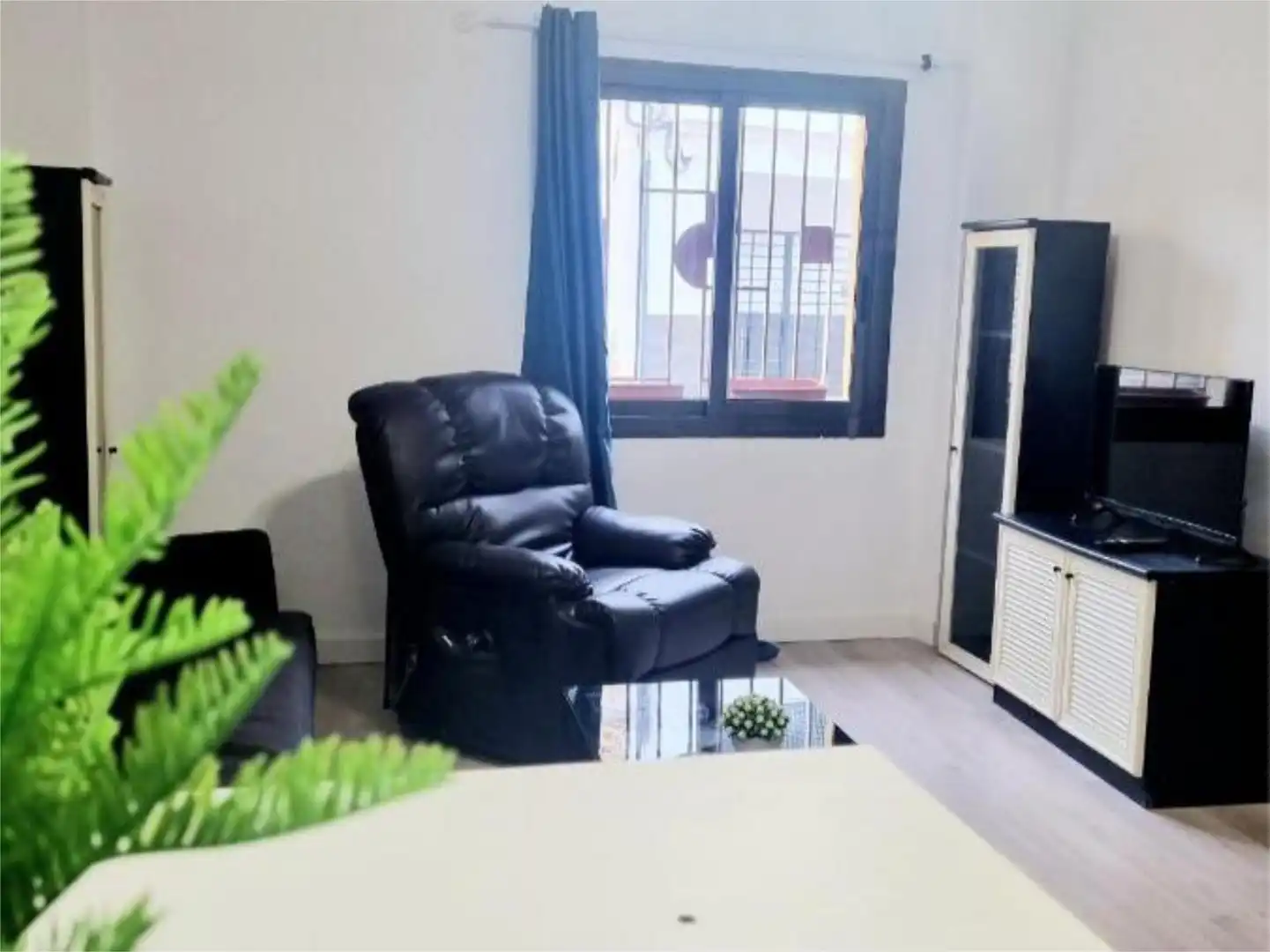Wohnung zur Miete in Camí Tarongers, 12, Aldaia Wohnzimmer von Wohnung zur Miete in Aldaia mit Klimaanlage, Terrasse und Balkon