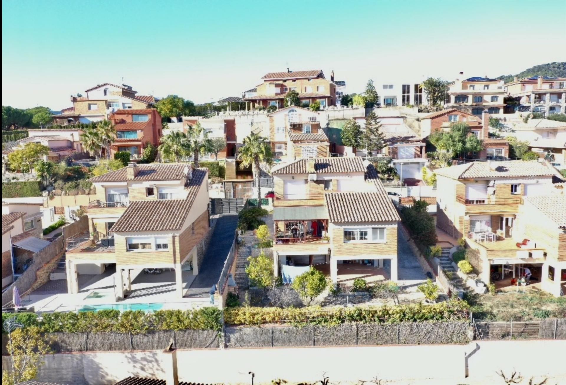 Vista exterior de Casa o xalet en venda en Canet de Mar
