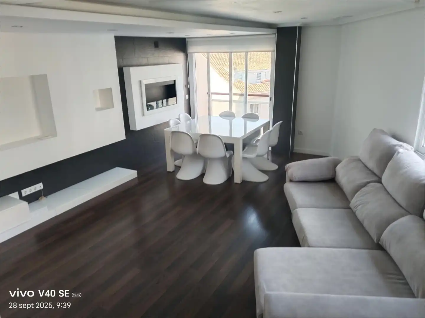 Sala de estar de Dúplex de alquiler en Gandia con Aire acondicionado, Terraza y Balcón
