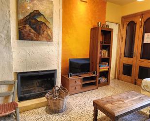 Living room of Single-family semi-detached for sale in Fuente Vaqueros