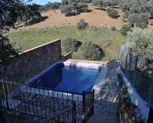 Schwimmbecken von Wohnung miete in Cardeña mit Klimaanlage und Terrasse