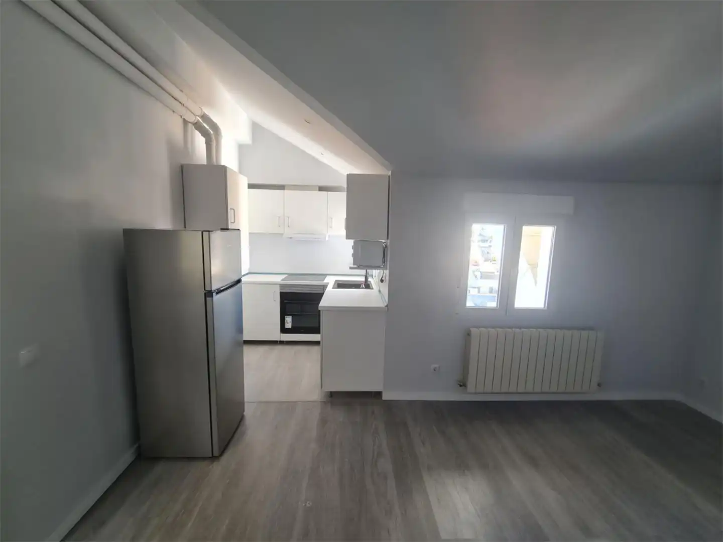 Attic for rent in Calle de Gabriel Lobo, 31, El Viso Attic for rent in Calle de Gabriel Lobo, 31, El Viso