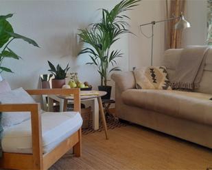 Living room of Flat to share in  Barcelona Capital  with Balcony