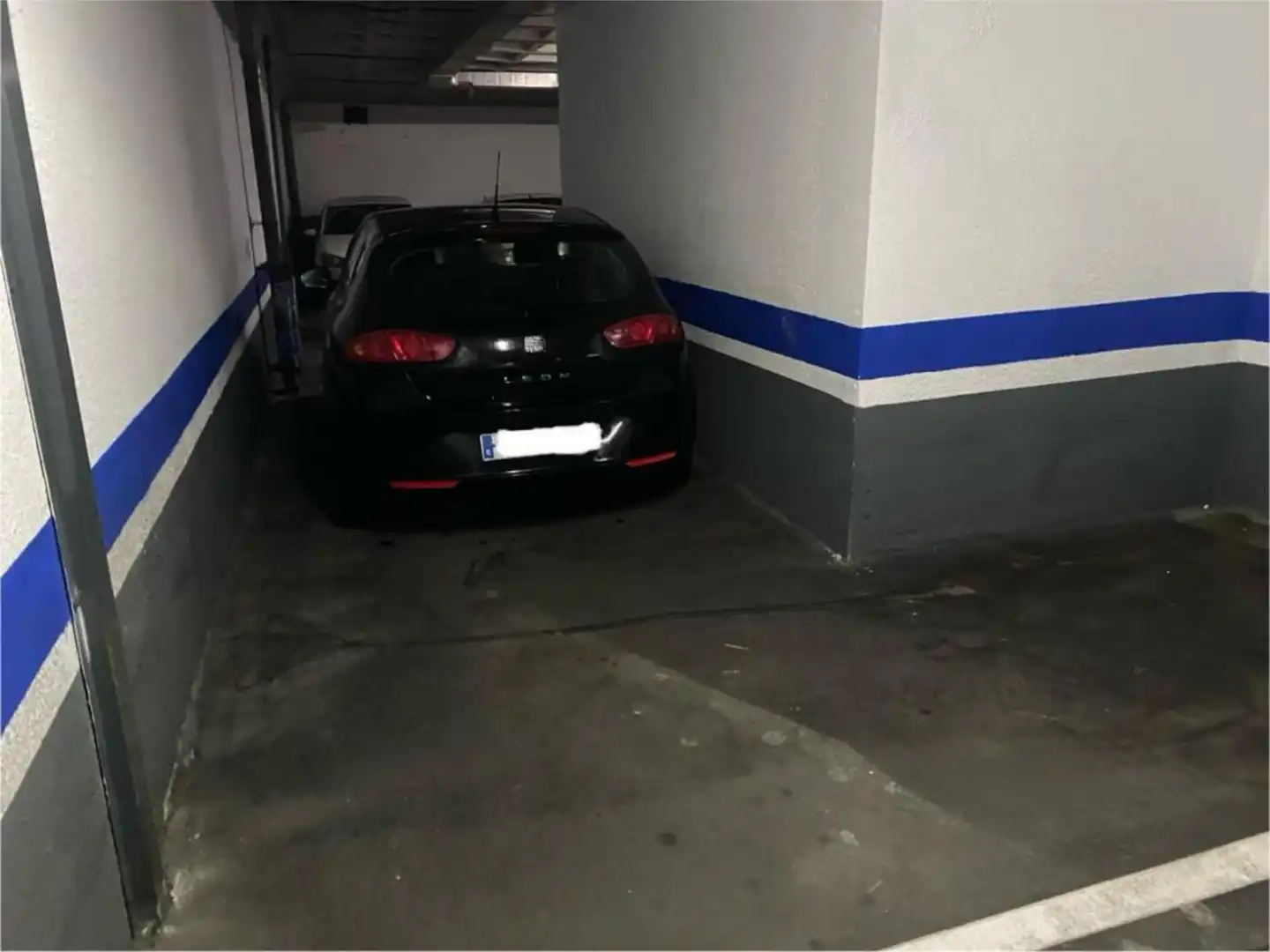 Garage for rent in Calle de la Infanta Mercedes, 67, Castillejos - Cuzco Garage for rent in Calle de la Infanta Mercedes, 67, Castillejos - Cuzco