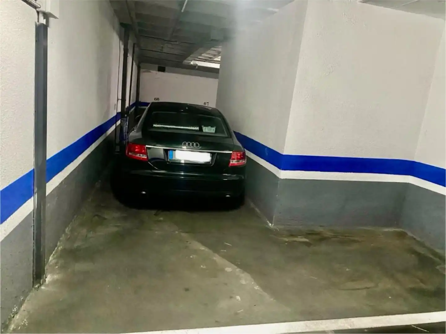 Garage for rent in Calle de la Infanta Mercedes, 67, Castillejos - Cuzco Parking of Garage for rent in Madrid