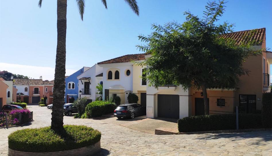 Foto 1 de Casa adosada de lloguer a Urbanizacion Torre Esteril, 24, Los Arqueros - Puerto del Almendro, Málaga