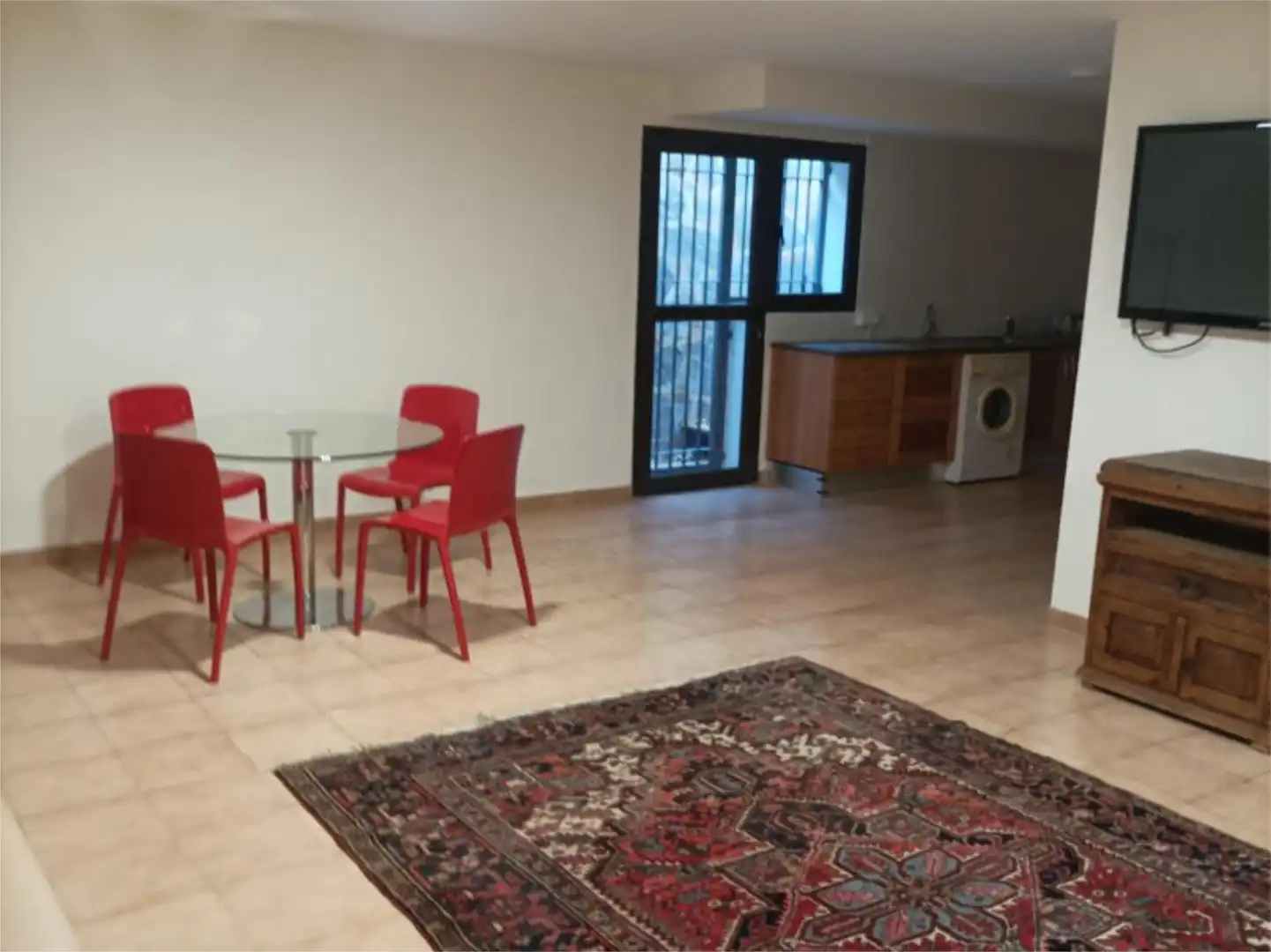 Casa adosada de lloguer a Urbanizacion Torre Esteril, 24, Los Arqueros - Puerto del Almendro Casa adosada de lloguer en Benahavís amb Aire condicionat, Calefacció i Jardí privat