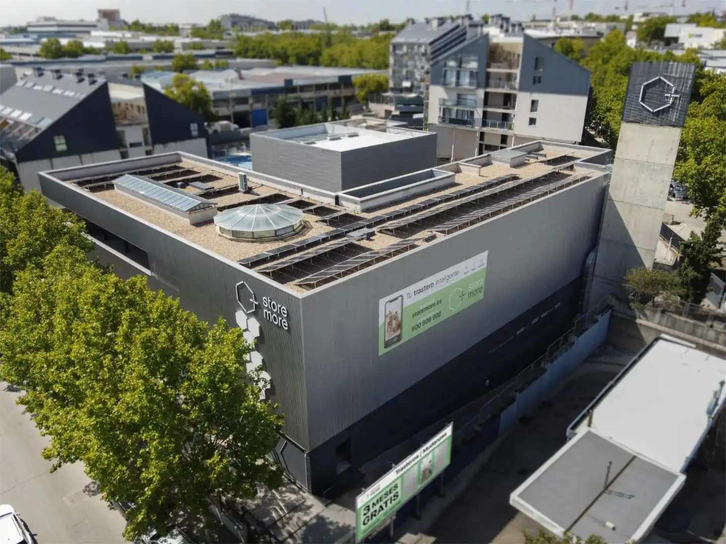 Garaje de alquiler en Avenida de los Pirineos, 17, Polígono Industrial Sur Vista exterior de Garaje de alquiler en San Sebastián de los Reyes