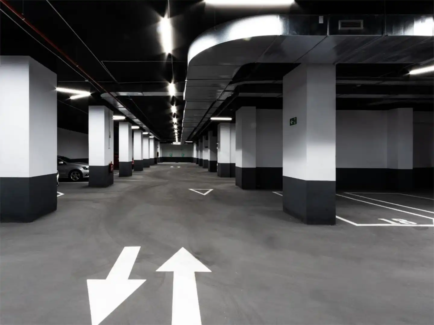 Garaje de alquiler en Avenida de los Pirineos, 17, Polígono Industrial Sur Parking de Garaje de alquiler en San Sebastián de los Reyes