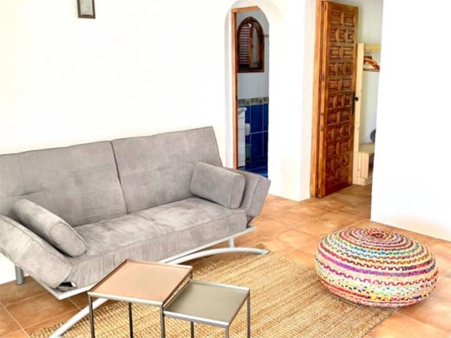 Piso en Alquiler en Carrer Mieres, 16 en Partida Tosal - Zona dels Castellans