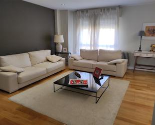 Living room of Flat for sale in  Jaén Capital  with Air Conditioner, Terrace and Swimming Pool