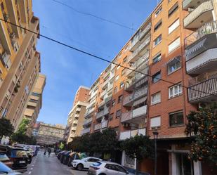 Exterior view of Flat for sale in  Valencia Capital  with Terrace and Balcony