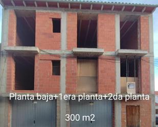 Exterior view of Flat for sale in Yeste  with Balcony