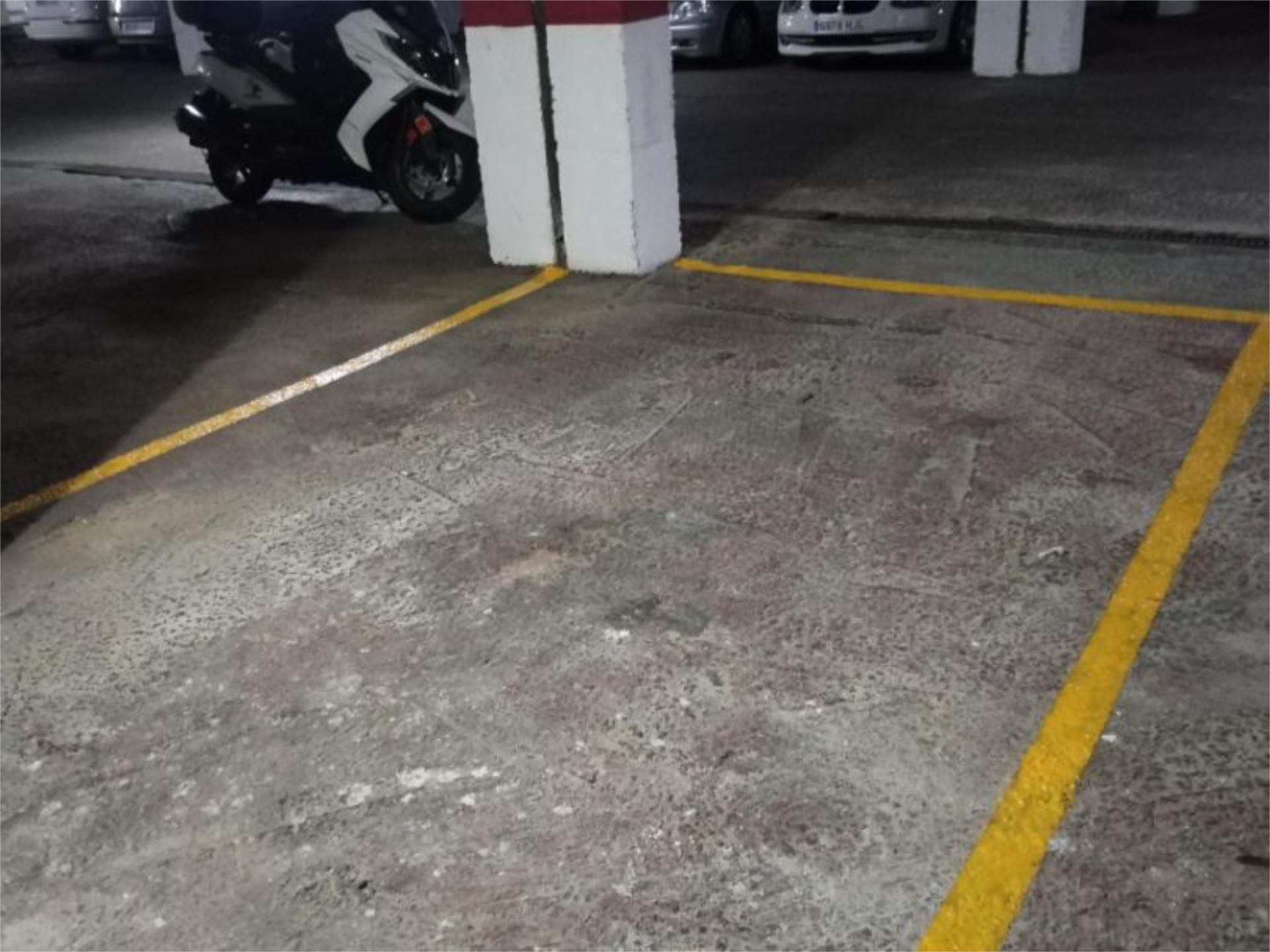 Parking de Garaje de alquiler en  Sevilla Capital