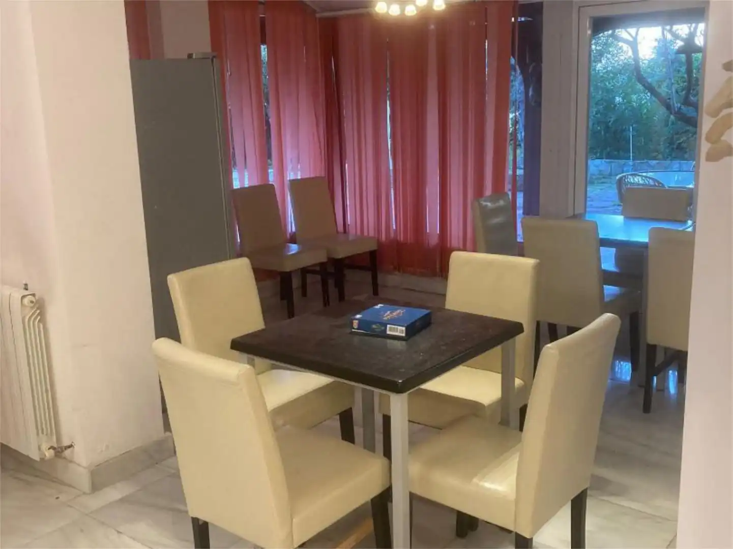 Habitación en Calle Playa de la Lanzada, 1, Valdecabañas Casa o chalet para compartir en Boadilla del Monte con Aire acondicionado, Calefacción y Jardín privado