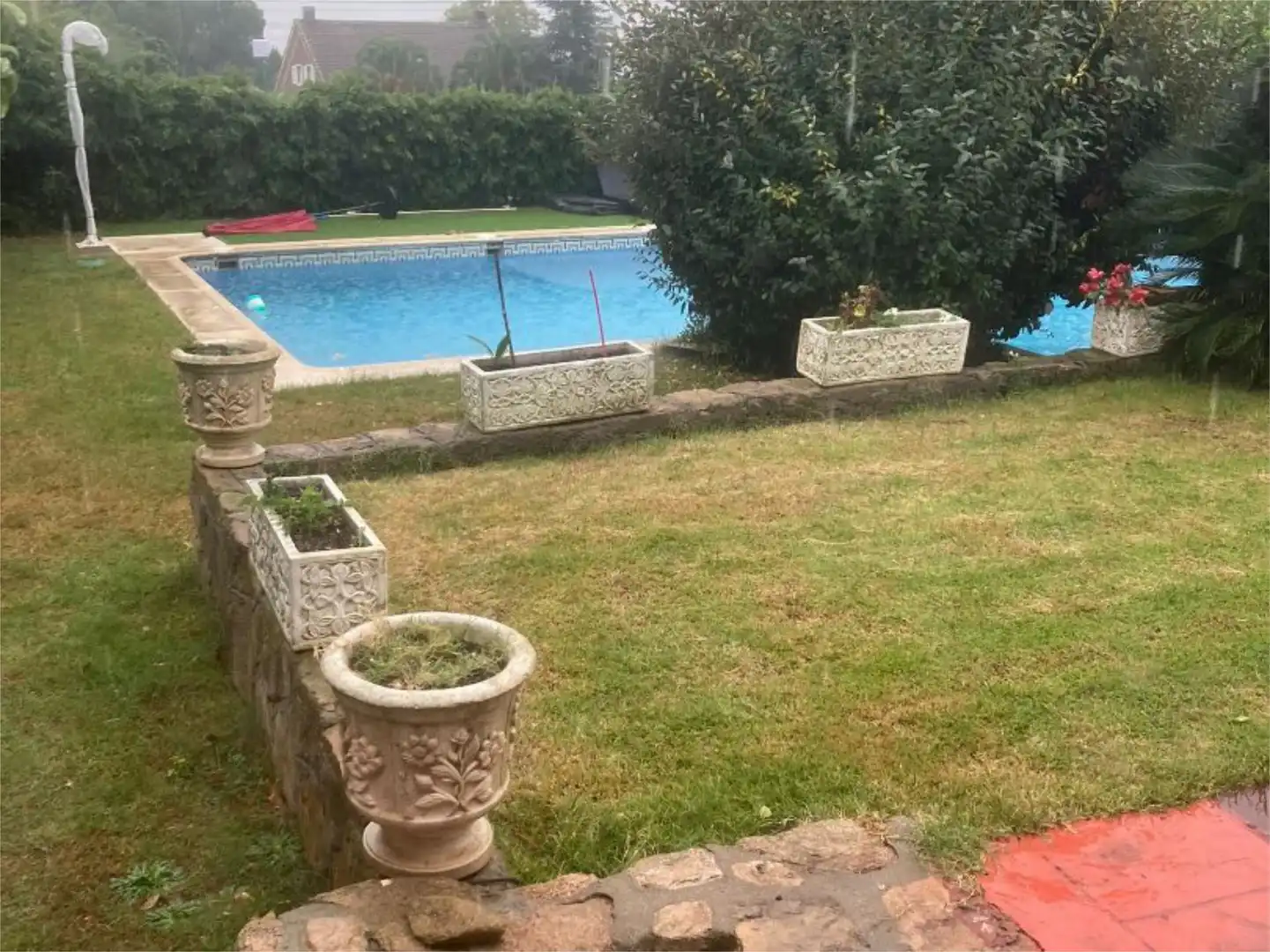Habitación en Calle Playa de la Lanzada, 1, Valdecabañas Piscina de Casa o chalet para compartir en Boadilla del Monte con Aire acondicionado, Calefacción y Jardín privado