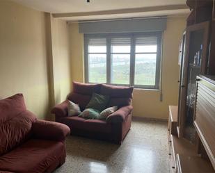 Sala d'estar de Pis en venda en León Capital  amb Terrassa