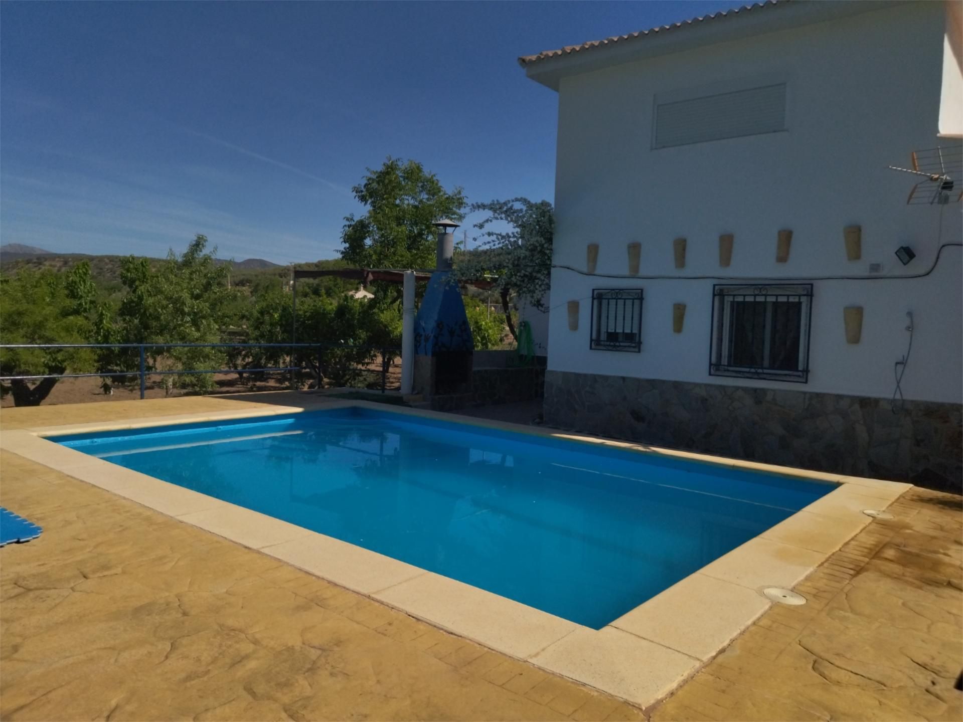 Piscina de Casa o xalet de lloguer en Castillo de Locubín amb Jardí privat, Terrassa i Piscina