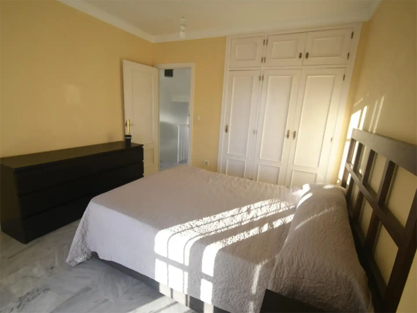 Einfamilien-Reihenhaus zum Verkauf in Carretera Almería, 90, Torrenueva Costa Schlafzimmer von Einfamilien-Reihenhaus zum Verkauf in Torrenueva Costa mit Terrasse, Abstellraum und Möbliert