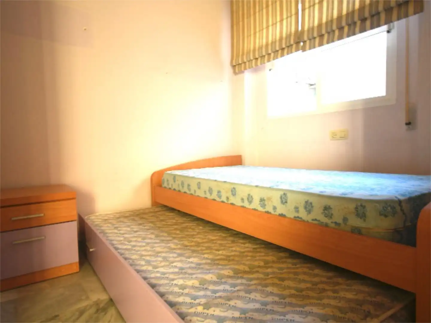 Einfamilien-Reihenhaus zum Verkauf in Carretera Almería, 90, Torrenueva Costa Schlafzimmer von Einfamilien-Reihenhaus zum Verkauf in Torrenueva Costa mit Terrasse, Abstellraum und Möbliert