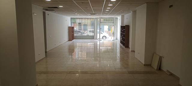 Planta baja en Alquiler en Avinguda del Primer de Maig, 13 en El Alborgí
