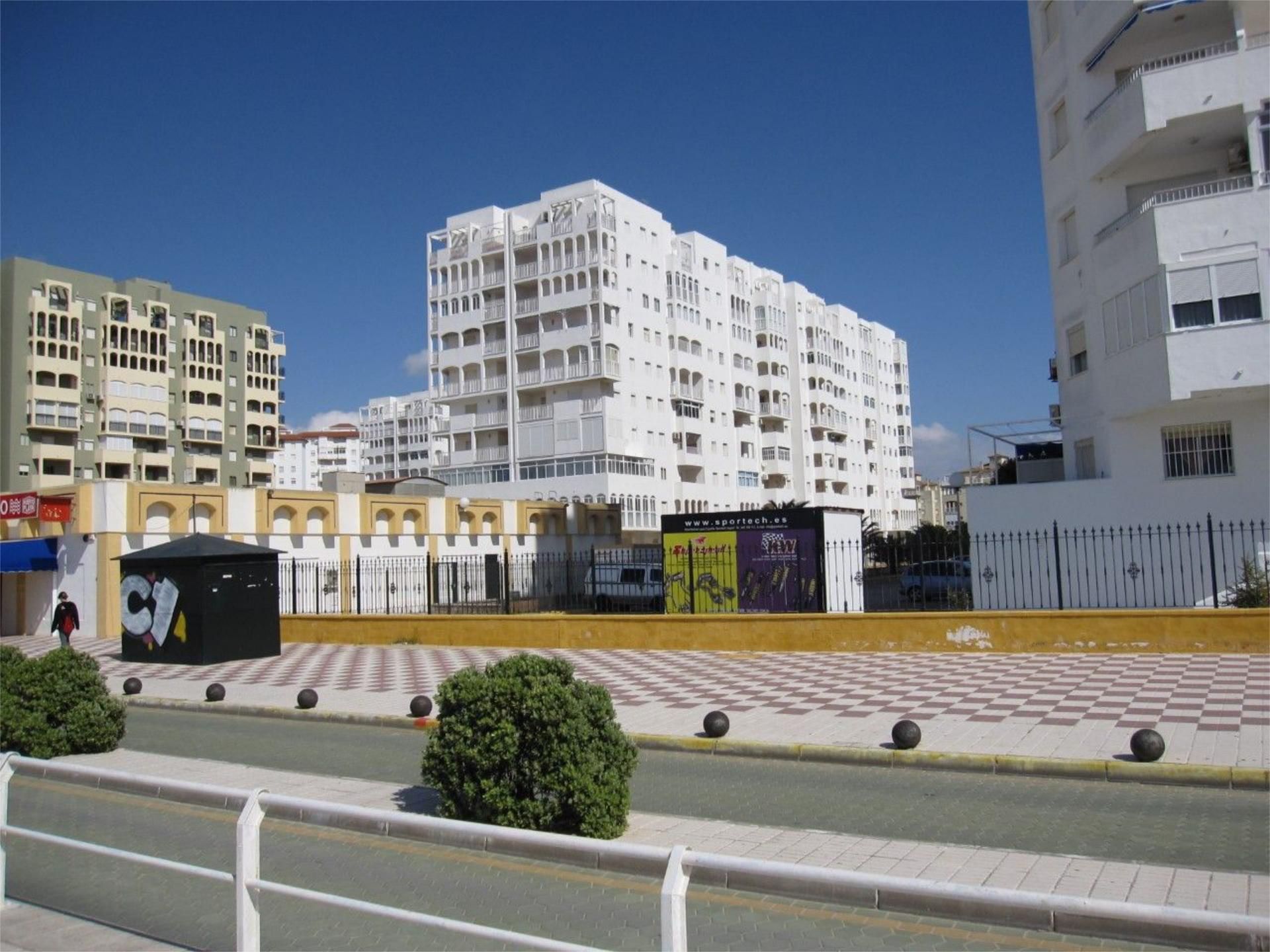 Apartment to rent in Paseo Marítimo, 23, Valdelagrana