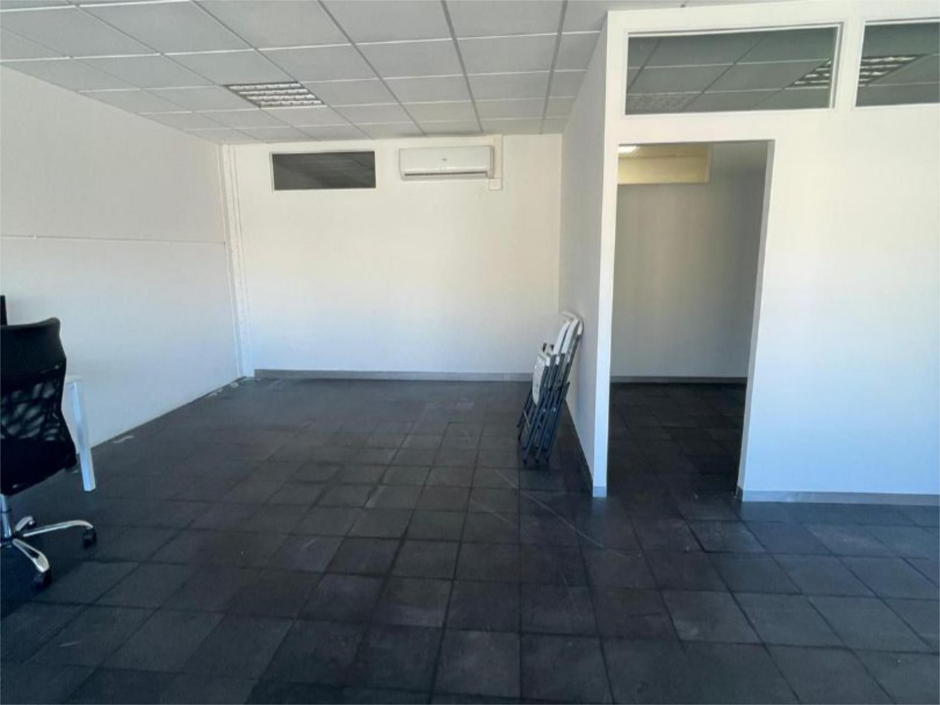 Oficina en venda en Esparreguera