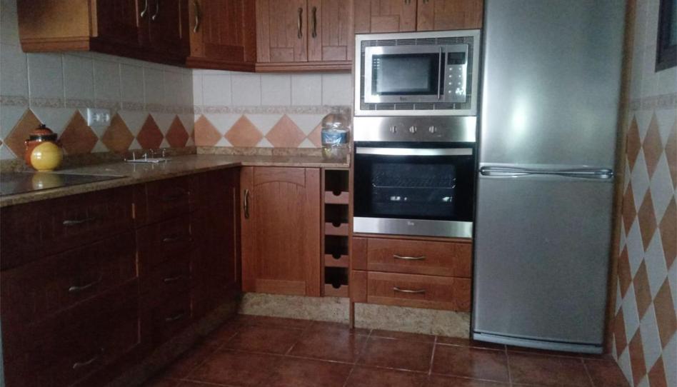 Casa adosada en venda a Calle del Calvario, 13, Fuente la Lancha, Córdoba - imatge 1 Foto 1 de Casa adosada en venda a Calle del Calvario, 13, Fuente la Lancha, Córdoba