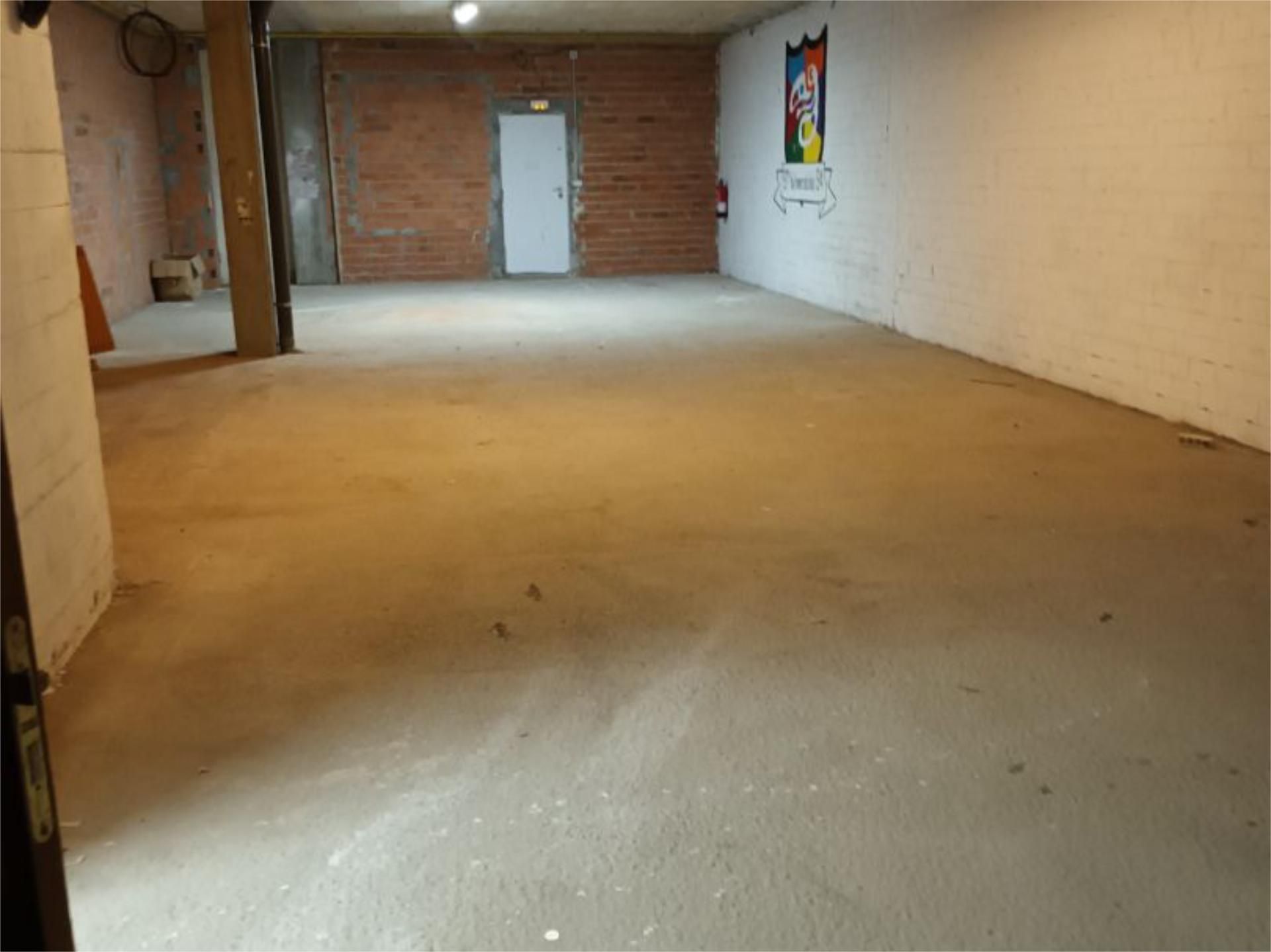 Premises to rent in Deba
