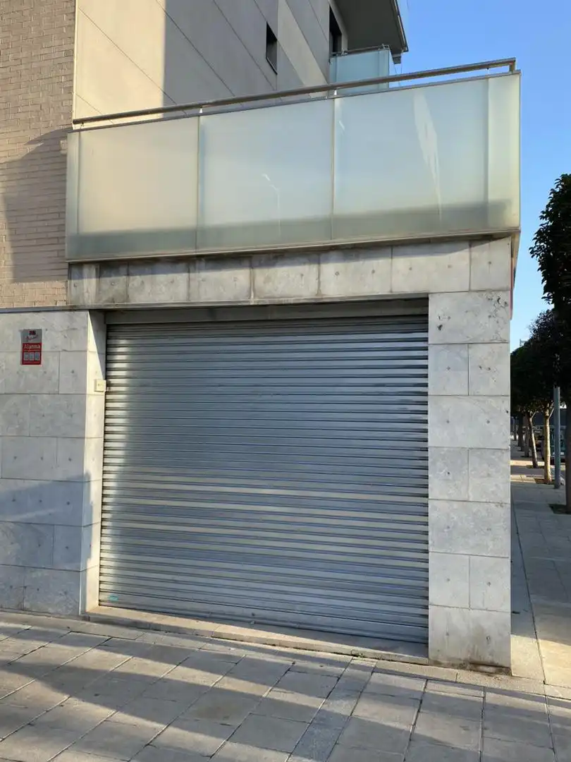 Commercial properties for rent in Carrer de l'Alcalde Sangenis, 120, Balàfia Exterior view of Commercial properties for rent in Lleida