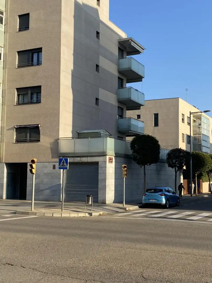 Commercial properties for rent in Carrer de l'Alcalde Sangenis, 120, Balàfia Exterior view of Commercial properties for rent in Lleida