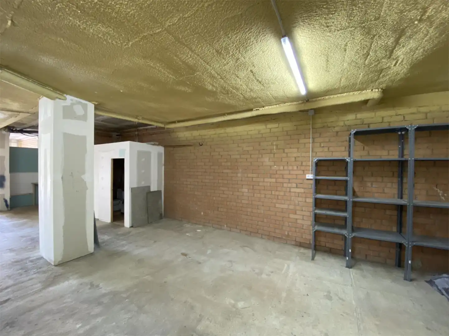 Commercial properties for rent in Carrer de l'Alcalde Sangenis, 120, Balàfia Commercial properties for rent in Lleida
