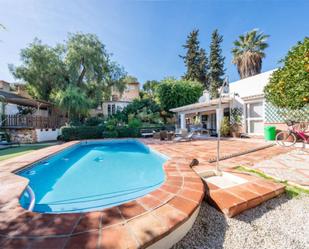 Garden of House or chalet for sale in Marbella  with Air Conditioner, Terrace and Swimming Pool