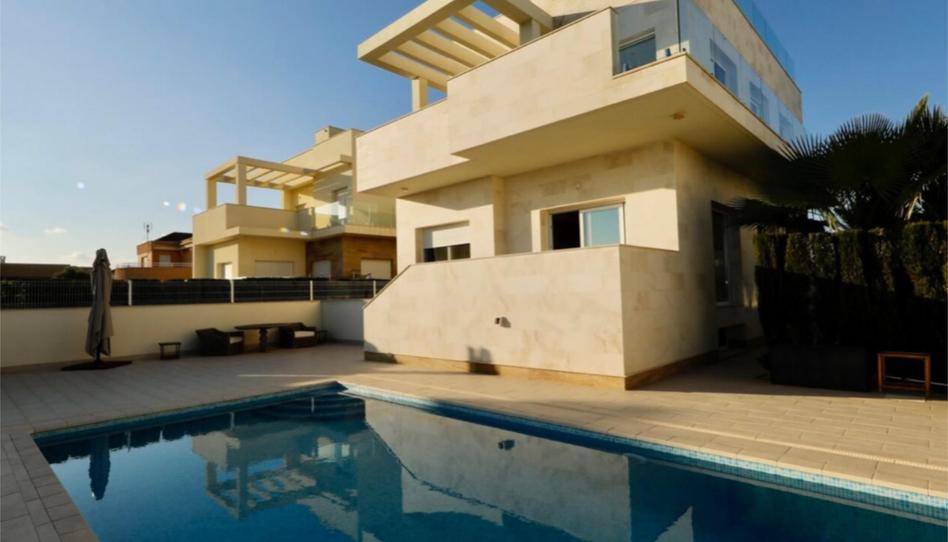 Single-family semi-detached for sale in Avenida España, 54, La Zenia, Alicante - image 1 Photo 1 of Single-family semi-detached for sale in Avenida España, 54, La Zenia, Alicante