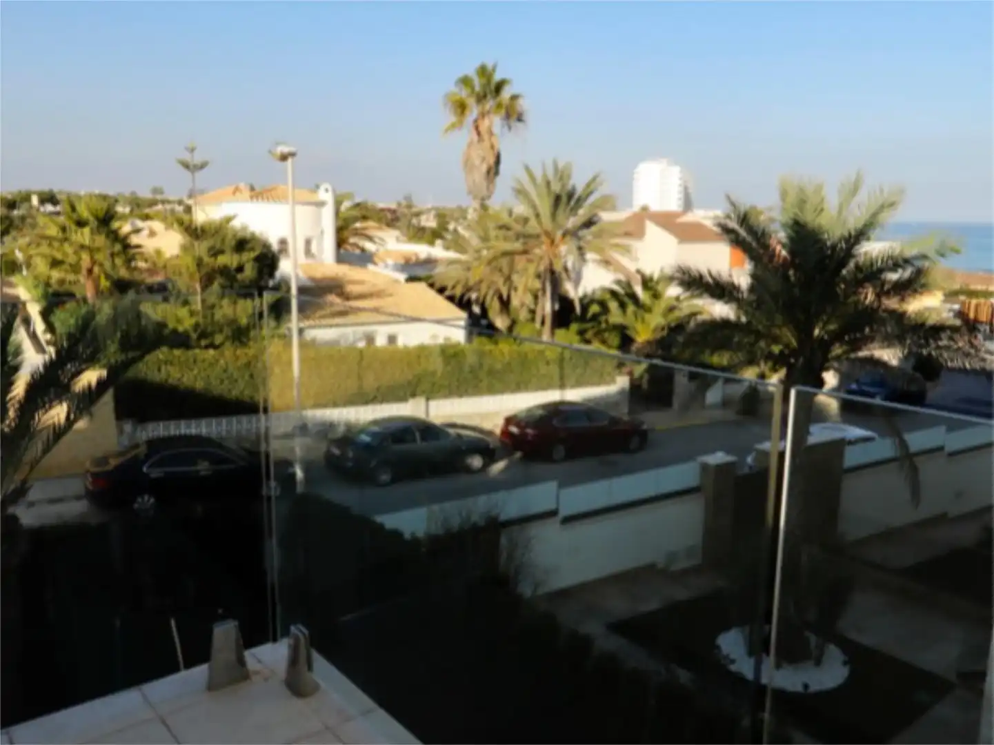 Casa adosada en venta en Avenida España, 54, La Zenia Vista exterior de Casa adosada en venta en Orihuela con Aire acondicionado, Terraza y Piscina