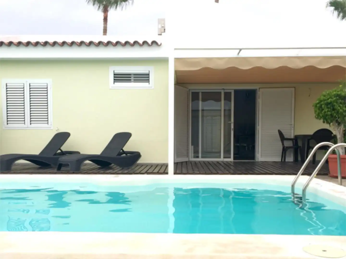 Piscina de Piso en venta en San Bartolomé de Tirajana con Aire acondicionado, Calefacción y Jardín privado