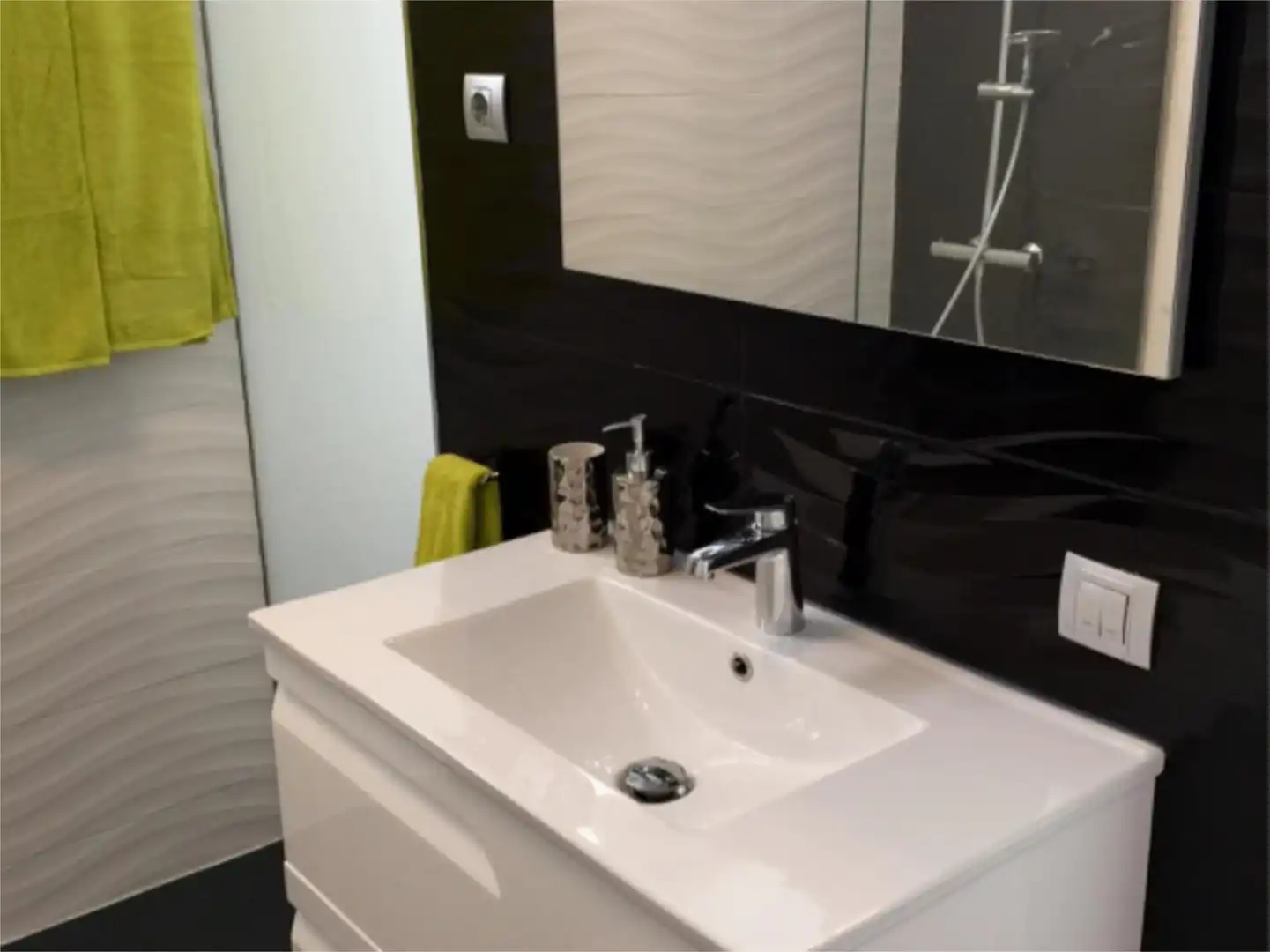 Baño de Piso en venta en San Bartolomé de Tirajana con Aire acondicionado, Calefacción y Jardín privado