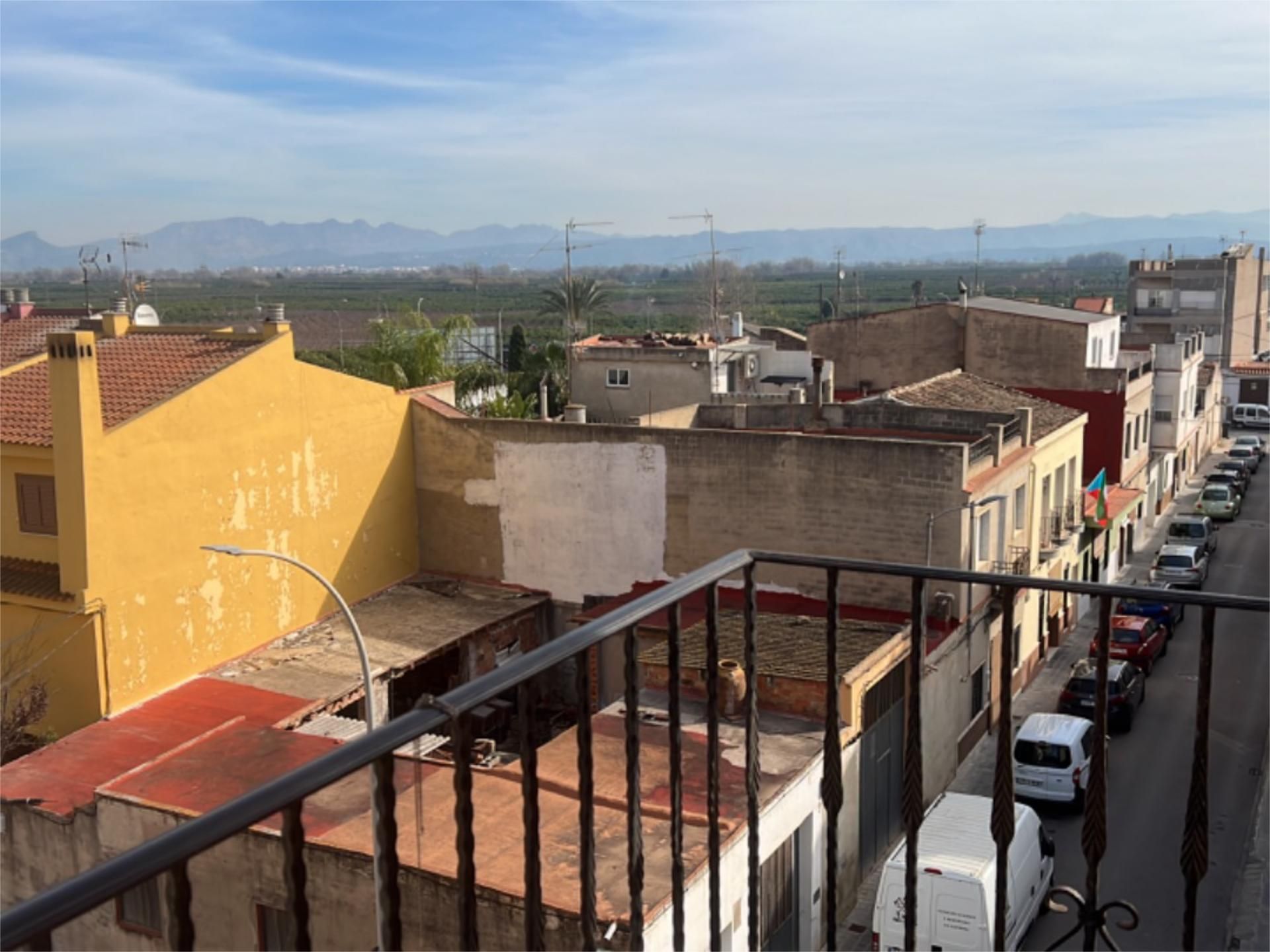 Exterior view of Flat for sale in Alberic  with Air Conditioner and Balcony