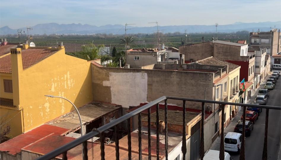 Flat for sale in Calle Valencia, 58, Alberic, Valencia - image 1 Photo 1 of Flat for sale in Calle Valencia, 58, Alberic, Valencia