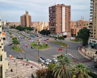 Vista exterior de Pis en venda en Málaga Capital amb Aire condicionat, Terrassa i Balcó