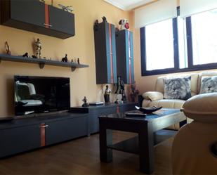 Living room of Flat for sale in Arroyo de la Encomienda