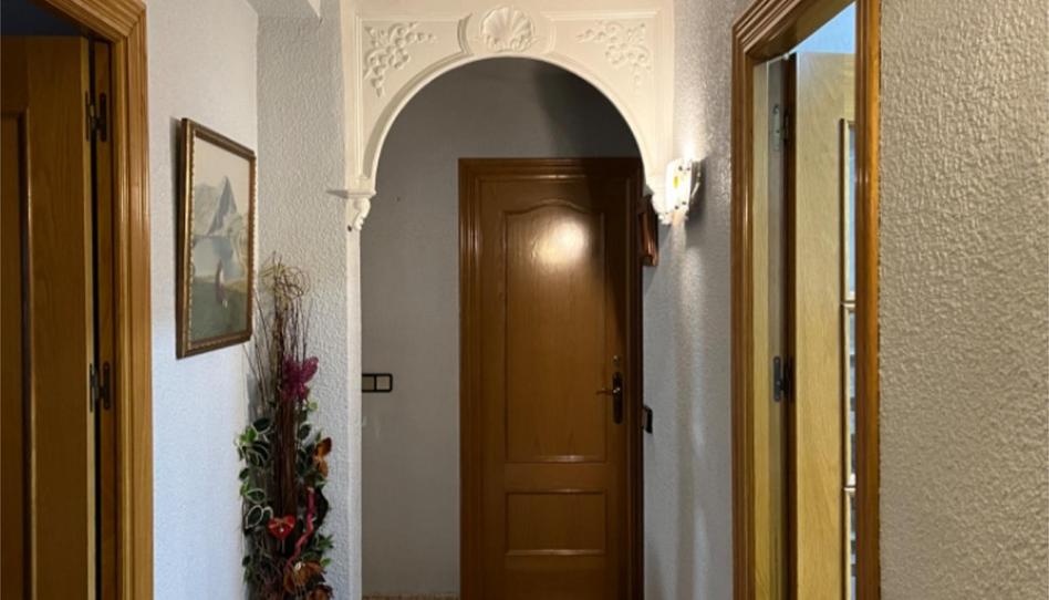 Piso en venta en Carrer Rosello, 47, Altozano - Conde Lumiares, Alicante - imagen 1 Foto 1 de Piso en venta en Carrer Rosello, 47, Altozano - Conde Lumiares, Alicante