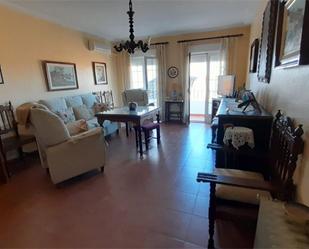 Living room of Flat for sale in Villanueva de la Serena  with Air Conditioner, Terrace and Balcony