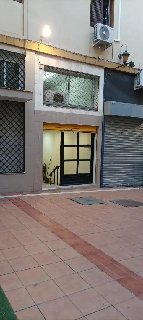 Local de alquiler en Calle Sierpes, 11, Alfalfa - Santa Cruz