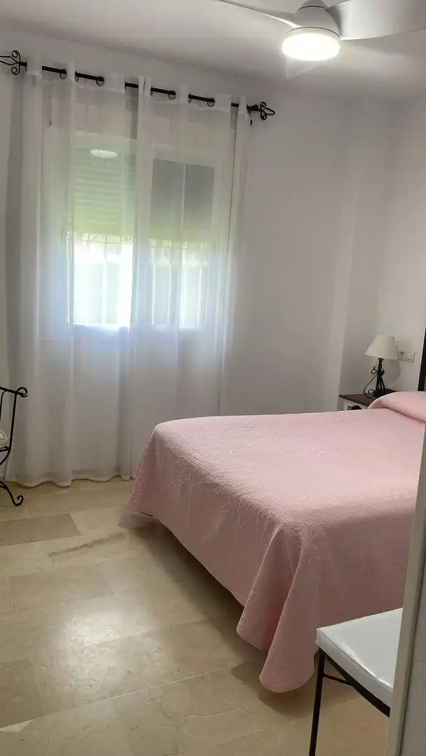 Detached homes for rent in Calle Asdrúbal, 20, Novo Sancti Petri