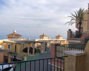 Vista exterior de Casa o xalet en venda en Altea amb Terrassa i Piscina