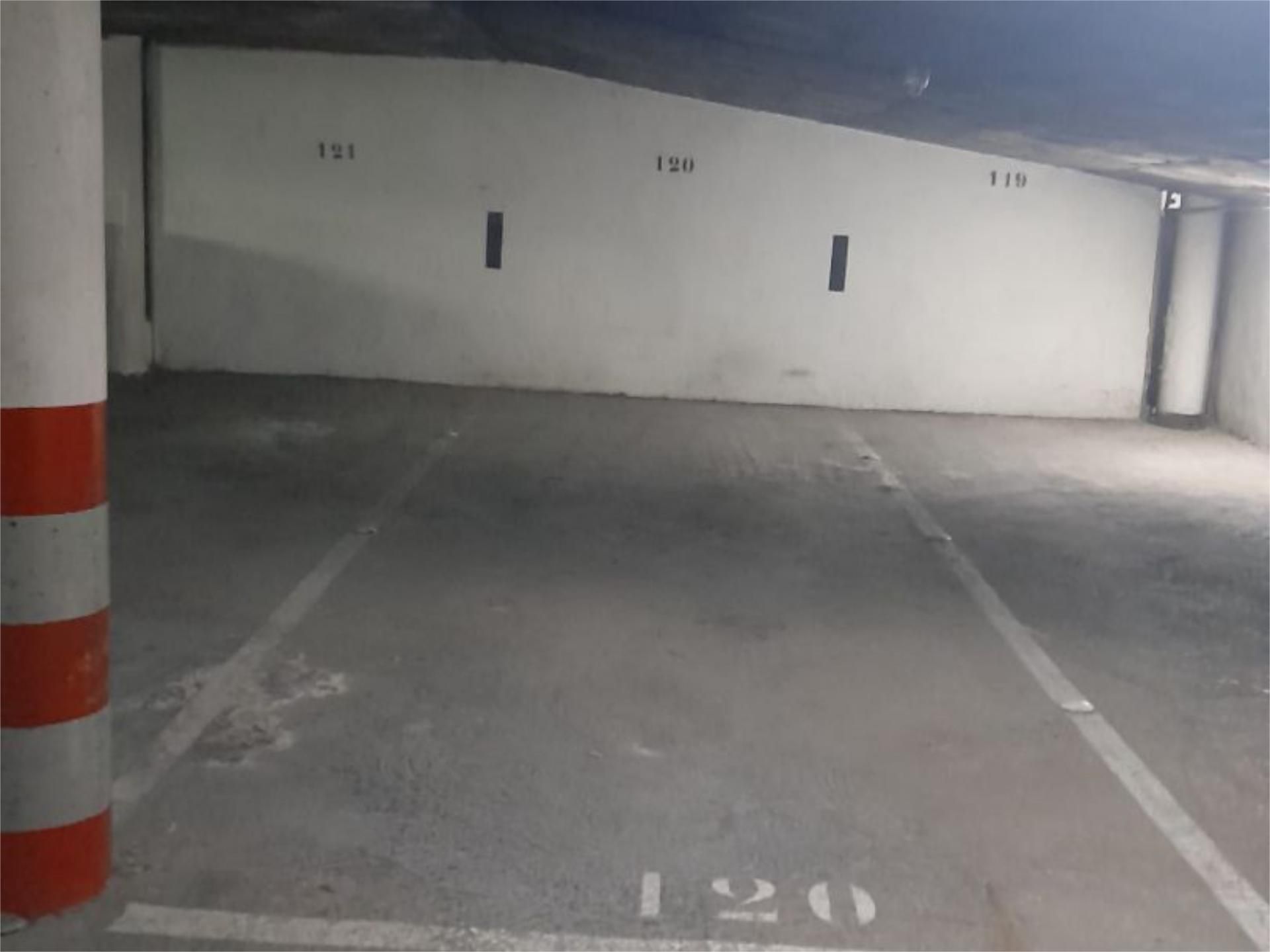 Parking of Garage to rent in  Sevilla Capital