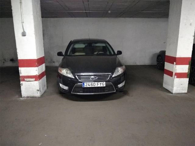 Garaje en Venta en Avenida Sinforiano Madroñero, 15 D en Valdepasillas - La Paz - Huerta Rosales