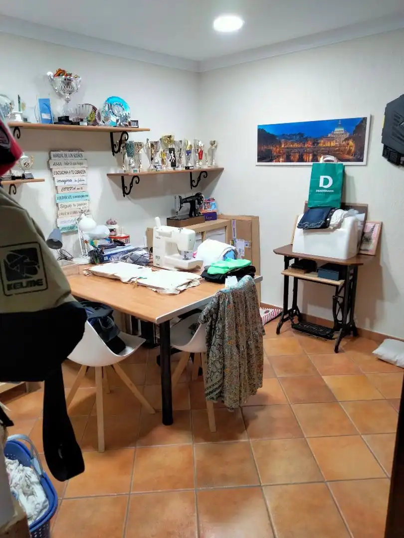 Casa adosada en venda en Chiclana de la Frontera amb Aire condicionat